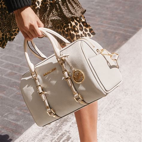 michael kors bags on sale canada|Michael Kors Canada online outlet.